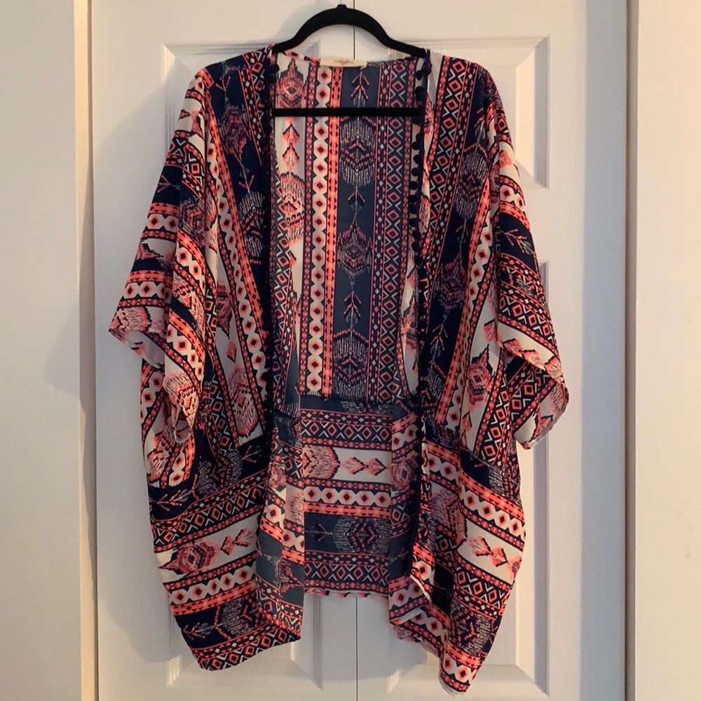 Blushed Aztec Print Kimono (L)